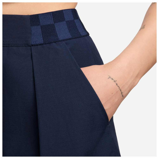 Nike Γυναικείο σορτς Sportswear Collection High-Waisted 3" Trouser Shorts